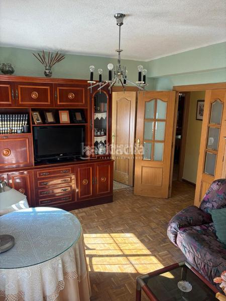 Foto da509275-cd08-450d-aa8b-8353d1787ce5. Piso  en venta en Vista Alegre Madrid