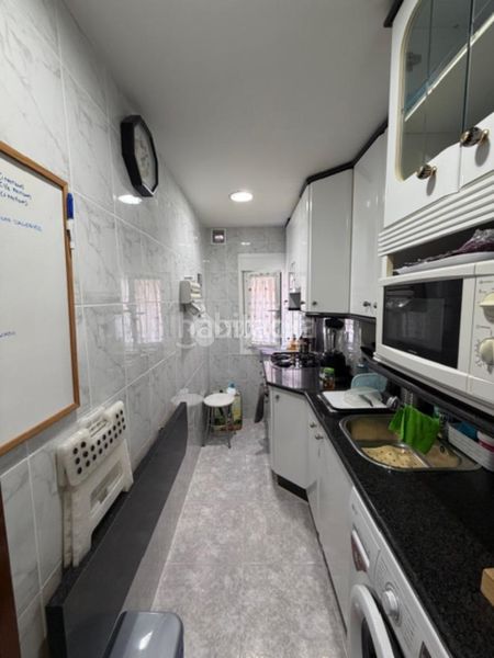 Foto 78e866d9-cb45-4100-91c3-bd52c9d90c69. Flat with heating in Aluche Madrid
