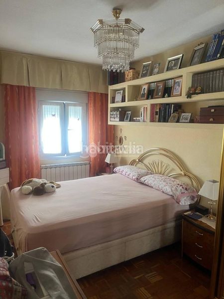 Foto a6af441a-f332-492d-b98f-0b3bc22aefac. Flat with heating in Aluche Madrid