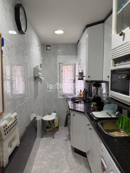 Foto e354f113-2f70-414a-b69d-cc6a8664f7f7. Flat with heating in Aluche Madrid