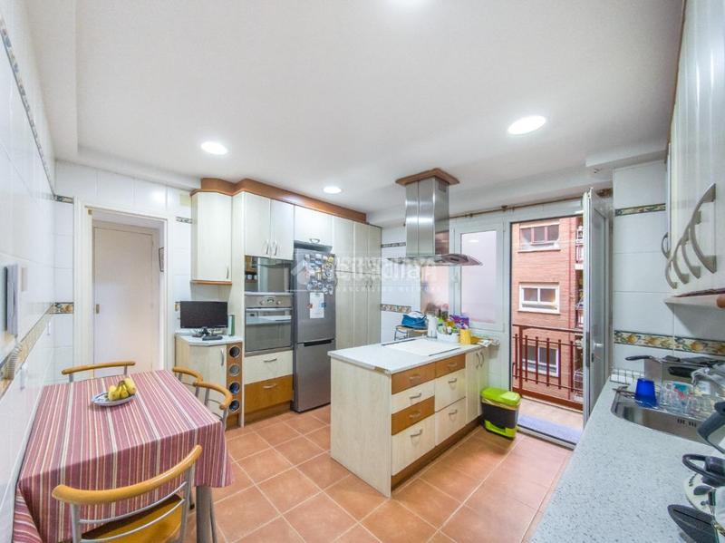 Foto 40e2f437-22a7-4503-bb40-05d8a62fdf23. Pis amb calefacció a Ciudad Universitaria Madrid