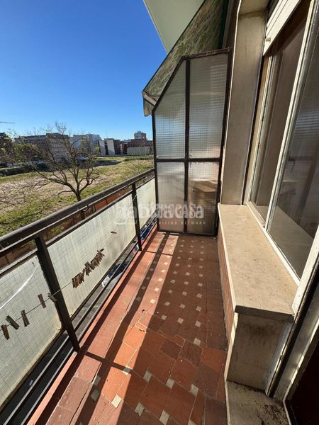 Foto 3f59c176-aab7-4f42-95d1-5247bd363beb. Estudio piso en venta en Vallehermoso Madrid