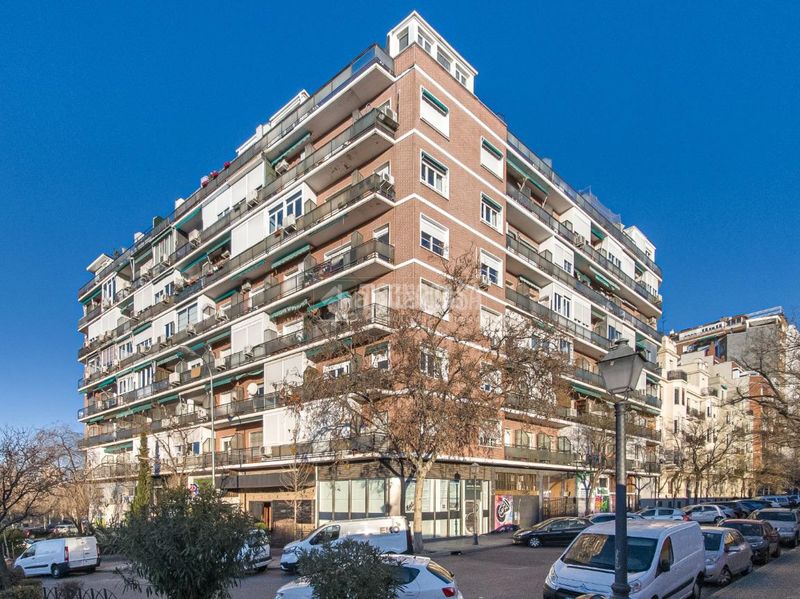 Foto f727fe89-ab50-4c60-9d88-28b561a5e7c4. Estudio piso en venta en Vallehermoso Madrid