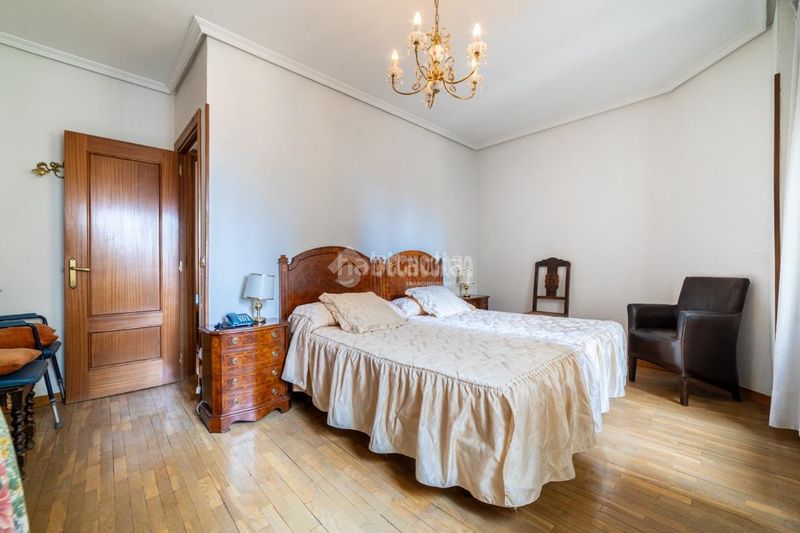 Foto a351e0e2-eb1c-40f1-a507-0c572d4128e2. Pis a Vallehermoso Madrid