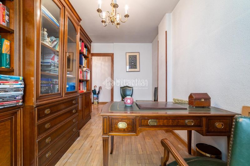 Foto de03ad14-f926-4dae-8891-942e1d0eadd9. Pis a Vallehermoso Madrid