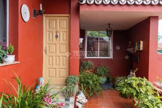 Casa a El Bebedero - Pinolere - Aguamansa. Casa en venta en la orotava