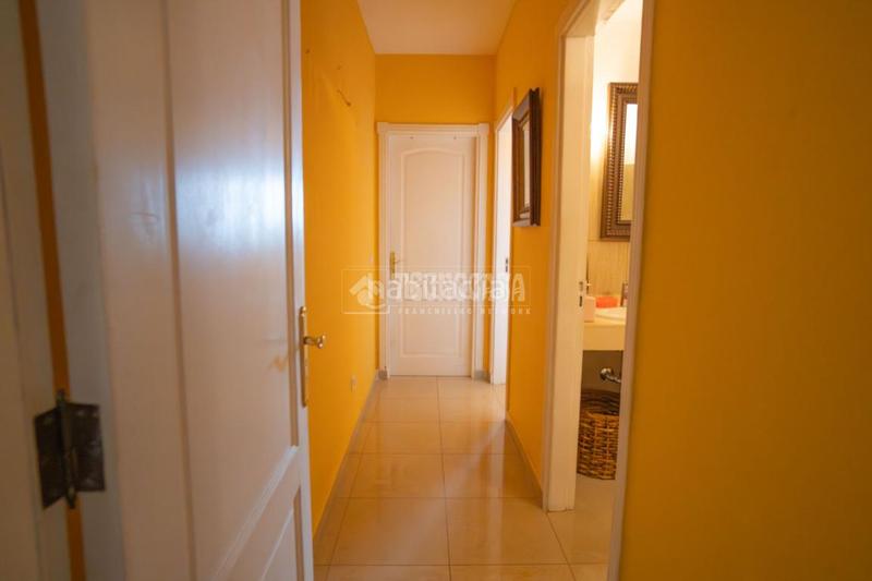 Foto 08942566-6047-465c-b56e-e341ba54af51. Attico con parcheggio in Centro Orotava (La)