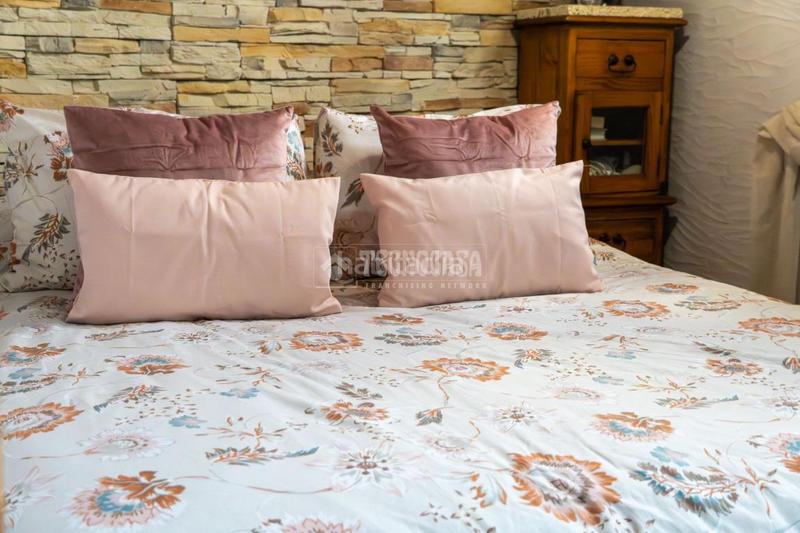 Foto 917c3fef-d33b-427f-8388-dca852842878. Casa pareada casa en venta en La Vega - El Amparo - Cueva del Viento Icod de los Vinos