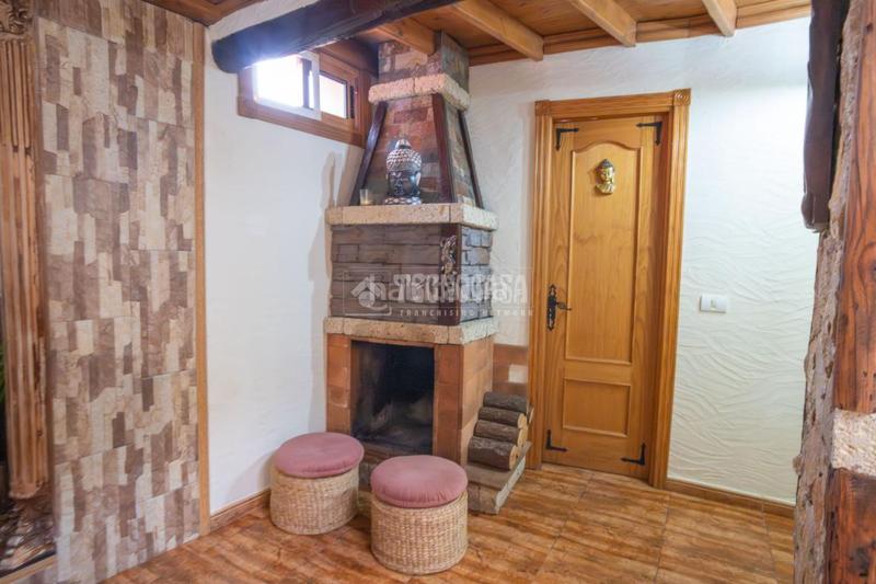 Foto ab88510c-2c84-4235-953e-8e5102504413. Casa pareada casa en venta en La Vega - El Amparo - Cueva del Viento Icod de los Vinos