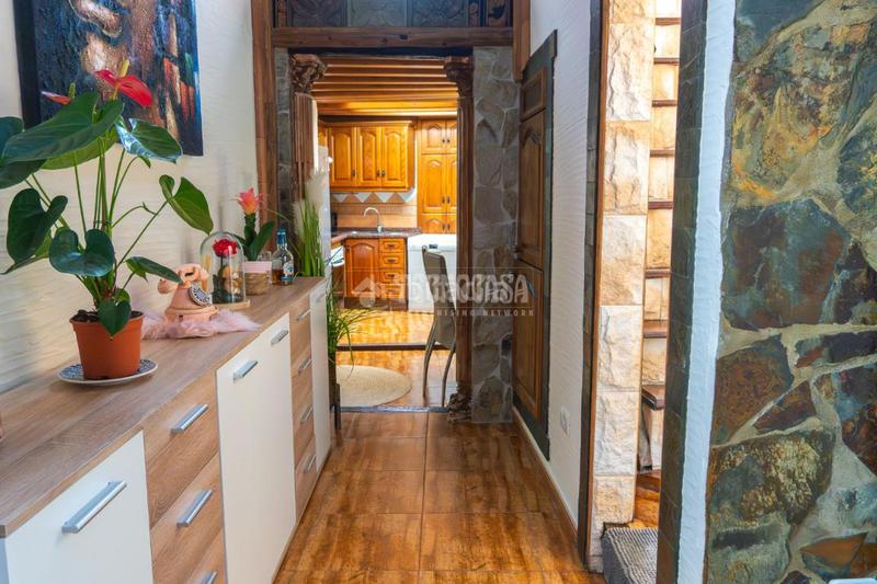Foto daad7a20-0c5f-4ef2-9bf2-ed3bce43d132. Casa pareada casa en venta en La Vega - El Amparo - Cueva del Viento Icod de los Vinos