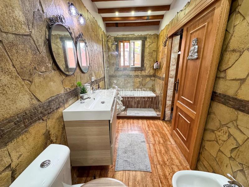 Foto f803a8fd-e152-4b23-b012-f84e3b38a9d0. Casa pareada casa en venta en La Vega - El Amparo - Cueva del Viento Icod de los Vinos