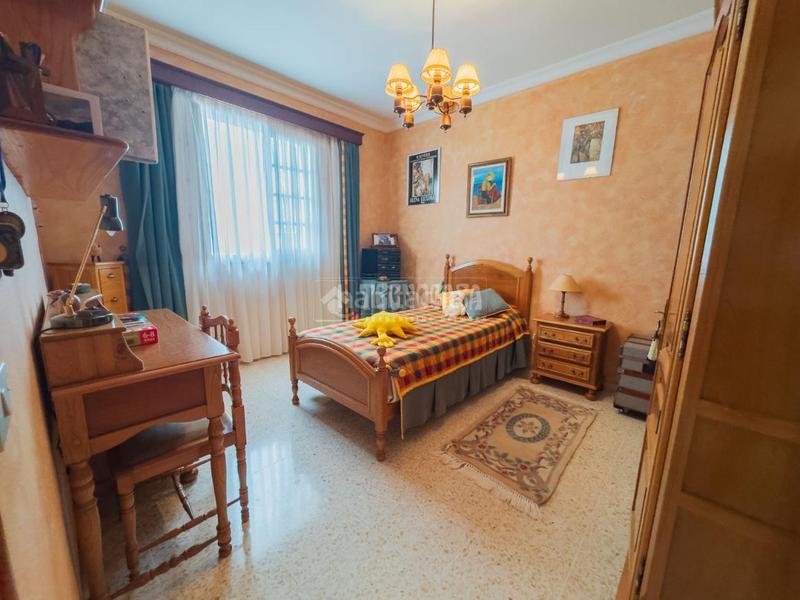 Foto 2d0994bc-7d4e-4766-b16b-2ee04d6d9687. Casa aparellada amb aparcament a El Bebedero - Pinolere - Aguamansa Orotava (La)