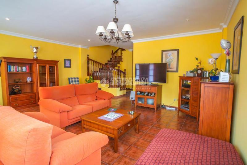 Foto d7a58c73-79a0-46bd-b2bf-90f96cef9e58. Casa con parcheggio in Centro Orotava (La)
