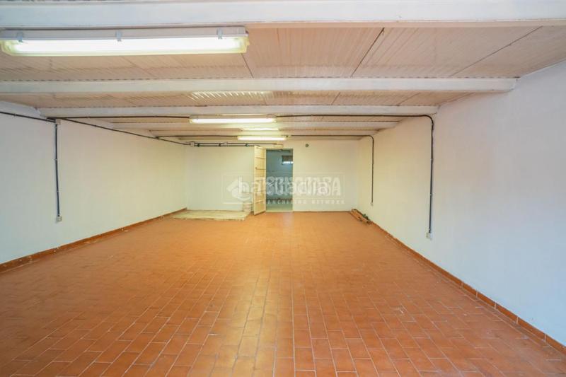 Foto 145e6fcd-9b27-4bcf-8e10-e6936991be29. Casa aparellada a Centro Orotava (La)