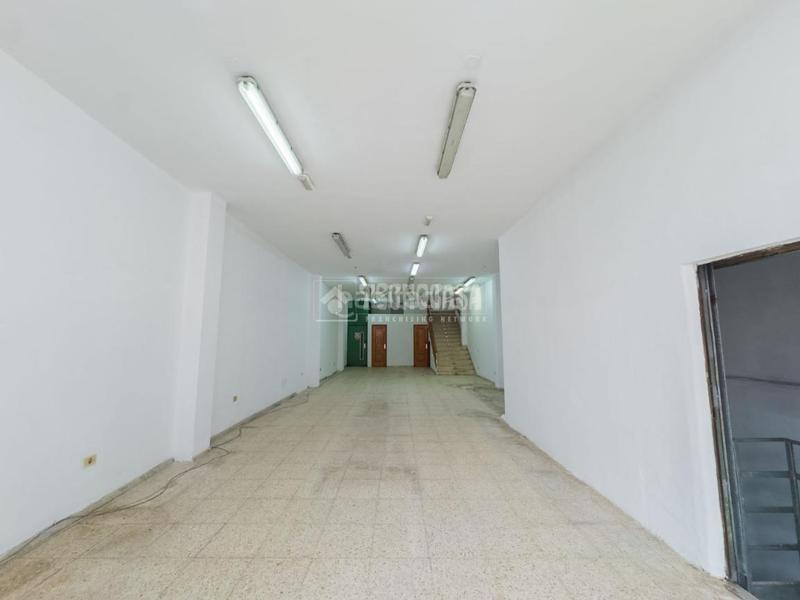 Foto 31aa5c9b-9e24-4c45-91a2-35312a930732. Casa aparellada a Centro Orotava (La)