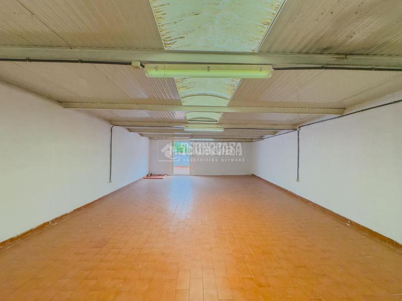 Foto 672bb128-4802-40fa-a9a7-29333abeba79. Casa aparellada a Centro Orotava (La)