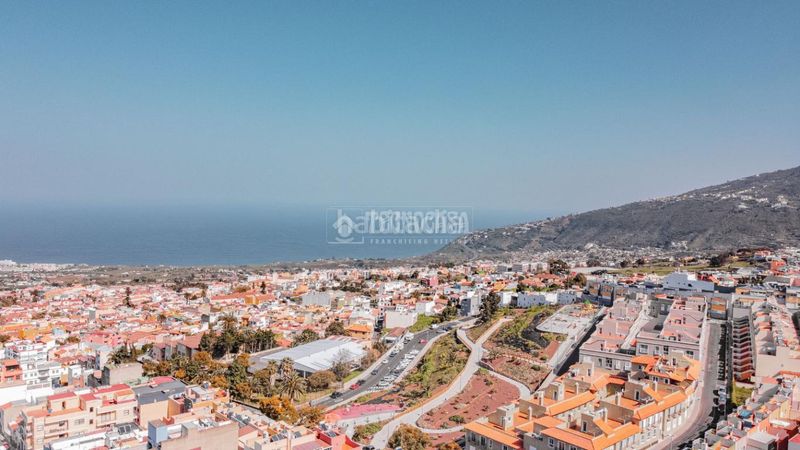 Foto 57a97be5-a9e5-4d80-8063-f9c38e8e6490. Terreny residencial a Centro Orotava (La)
