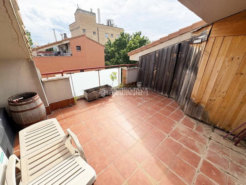 Foto 7b963520-ffa8-4440-a1ec-c05076e12d58. Casa aparellada amb calefacció aparcament a Alfonso Zaragoza