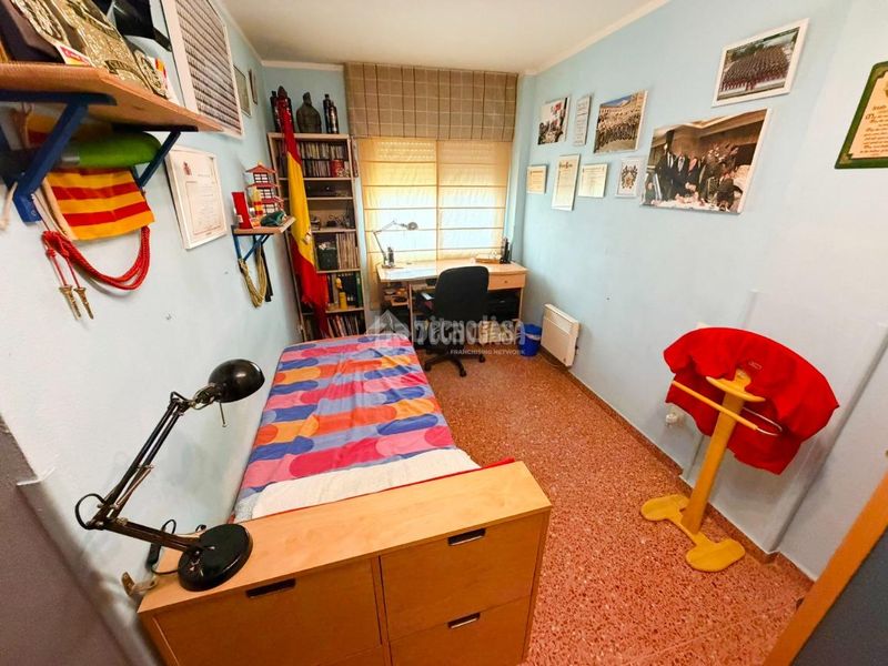 Foto 2549f7b5-b4fc-4f0b-b011-f8ccd14e7f3f. Pis amb aparcament a Venta del Olivar Zaragoza