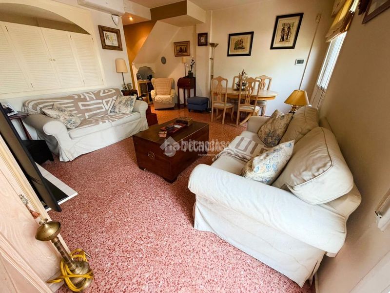 Foto 7ebaa674-6a37-4732-a638-83e359238070. Pis amb aparcament a Venta del Olivar Zaragoza