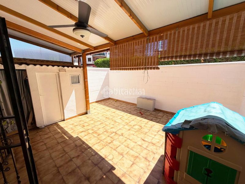 Foto 295ea3a6-51f6-49c8-ab49-d0bf3c20aabf. Casa aparellada amb calefacció piscina a Santa Isabel Zaragoza