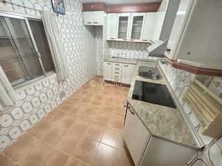Maison jumelée à Utebo. Casa en venta en utebo