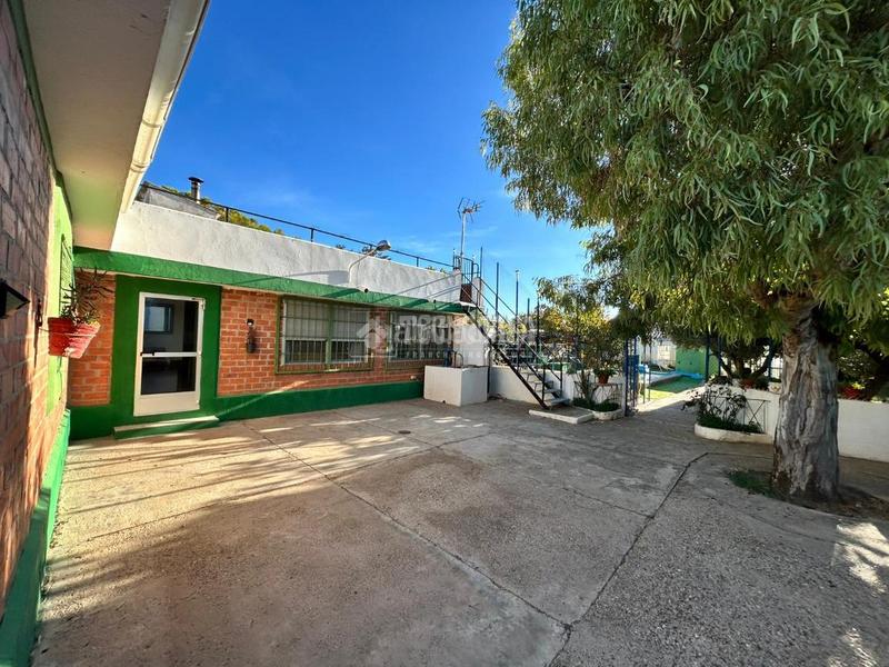 Foto d6b57069-69ca-4b4b-ade8-c67ca109d5fe. Masía casa rural en venta en Monzalbarba Zaragoza