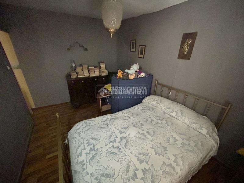 Foto 27fa95ed-060d-437b-bffb-ddffde97630c. Casa pareada casa en venta en Utebo