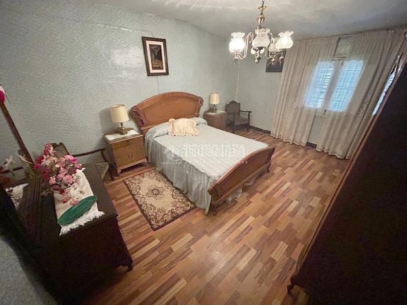 Foto 7b735431-eb10-470a-b7bb-0a0b36e6e535. Casa pareada casa en venta en Utebo