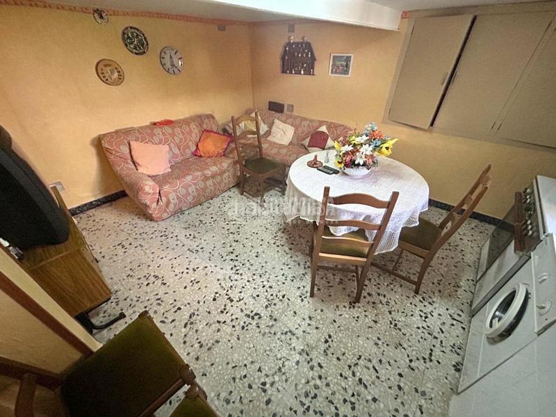 Foto 9d7f12d8-b7ba-4f67-93cd-3f3944130d10. Casa pareada casa en venta en Utebo