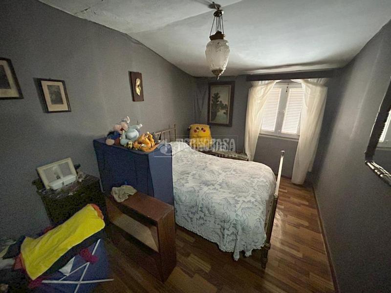 Foto b05e3406-cce7-46b9-8cc4-15b8922168de. Casa pareada casa en venta en Utebo