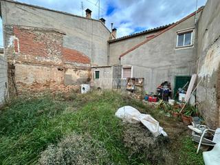 Casa aparellada a Utebo. Casa en venta en utebo