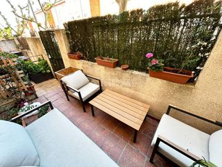 Maison jumelée à Puebla de Alfindén (La). Casa en venta en la puebla de alfindén