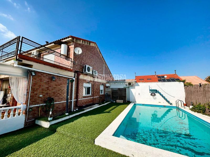 Foto 615a3202-357b-4055-8acb-25b3d54b4bb7. Casa amb calefacció aparcament piscina a Puebla de Alfindén (La)