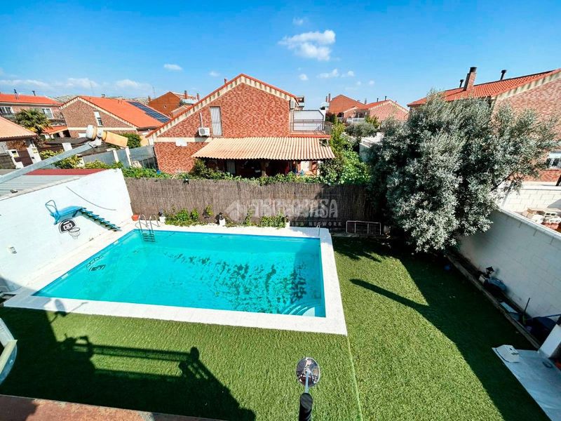 Foto fa5e9738-e36a-4666-a124-1781855849c3. Casa amb calefacció aparcament piscina a Puebla de Alfindén (La)