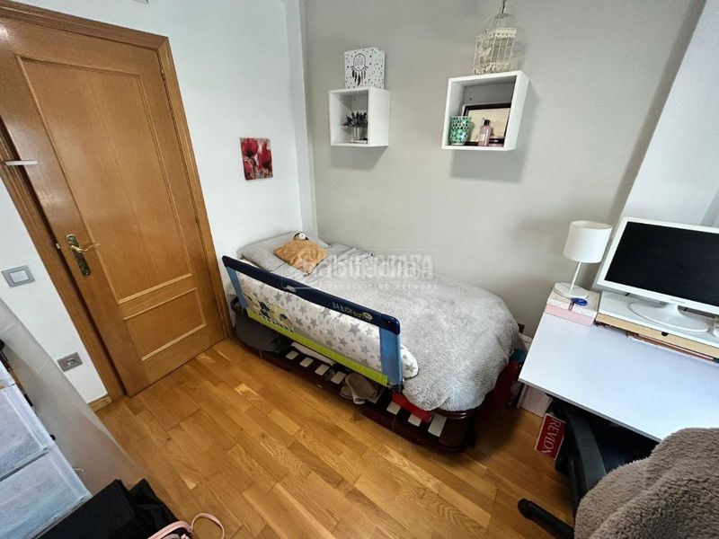 Foto 72312fb0-8aa4-4e75-b33a-25a95b5325a1. Casa aparellada amb calefacció aparcament a Santa Isabel Zaragoza