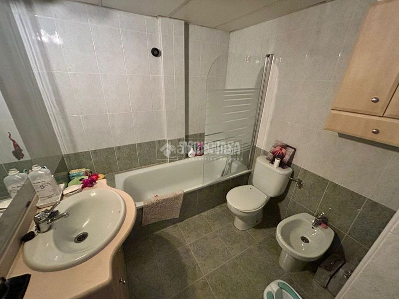 Foto a722be74-c412-49c8-b8f1-c25cb98b3f20. Casa aparellada amb calefacció aparcament a Santa Isabel Zaragoza