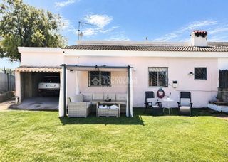 Casa in Peñaflor. Casa en venta en zaragoza