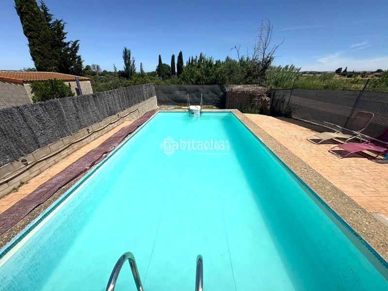 Foto 6536c8e3-644e-4b90-951c-51e2c87f4ffd. Casa amb aparcament piscina a Peñaflor Zaragoza