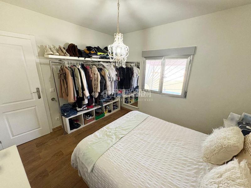 Foto 9dd5739f-9614-49ea-a452-a298e44f1a29. Casa amb aparcament piscina a Peñaflor Zaragoza