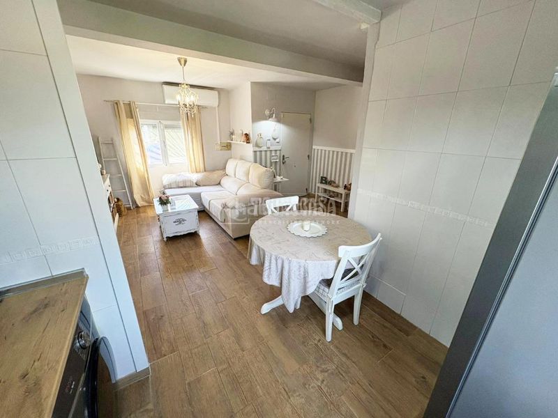 Foto a62d5e1f-a9a1-4bb9-a6f5-9b42a6c77253. Casa amb aparcament piscina a Peñaflor Zaragoza