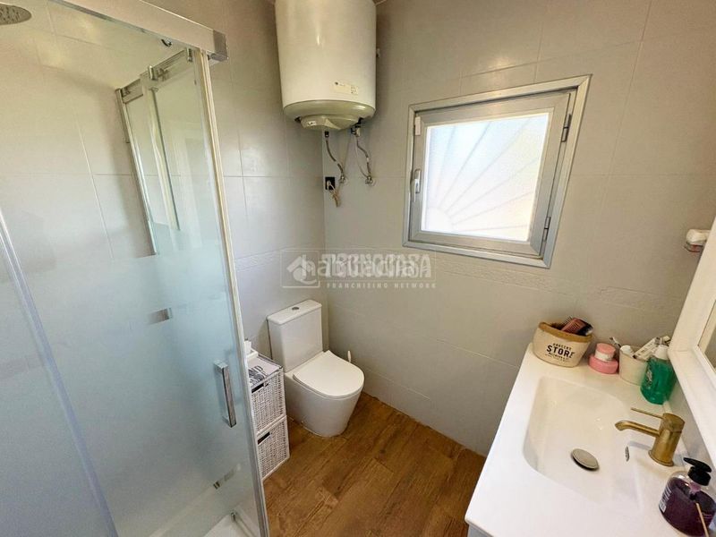 Foto d1763e1a-790a-45cf-b650-31cda68d5343. Casa amb aparcament piscina a Peñaflor Zaragoza