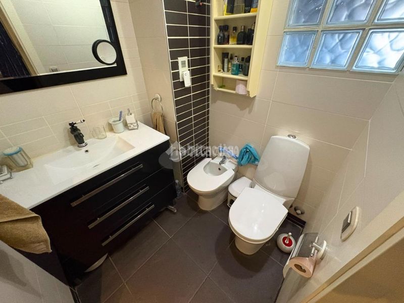 Foto d7eba758-6008-4eed-94ca-7c2bde70e6b2. Casa aparellada amb aparcament piscina a Movera Zaragoza