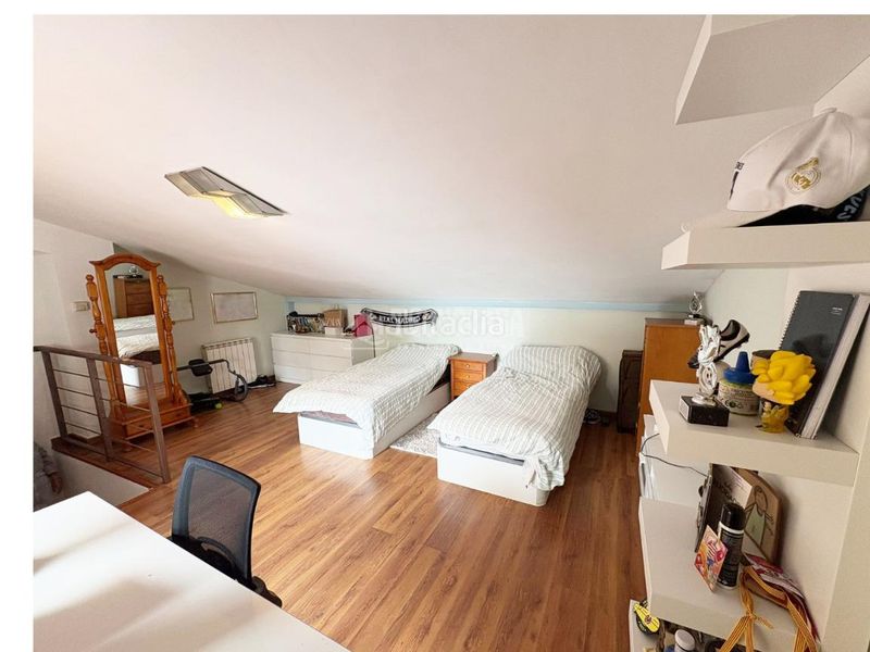 Foto e81ad7cb-af15-43d8-942a-7dd601d2d1c7. Casa aparellada amb aparcament a Movera Zaragoza