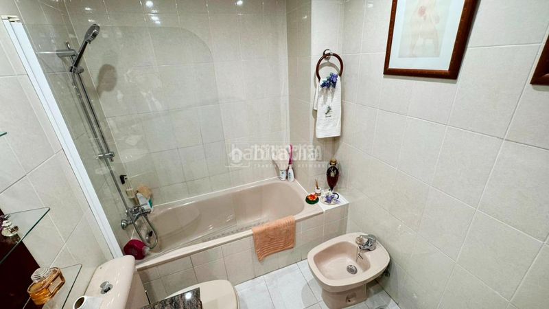Foto 02115948-b5d6-4904-a3f3-946f71f4d780. Casa aparellada amb aparcament piscina a Cartuja Baja Zaragoza