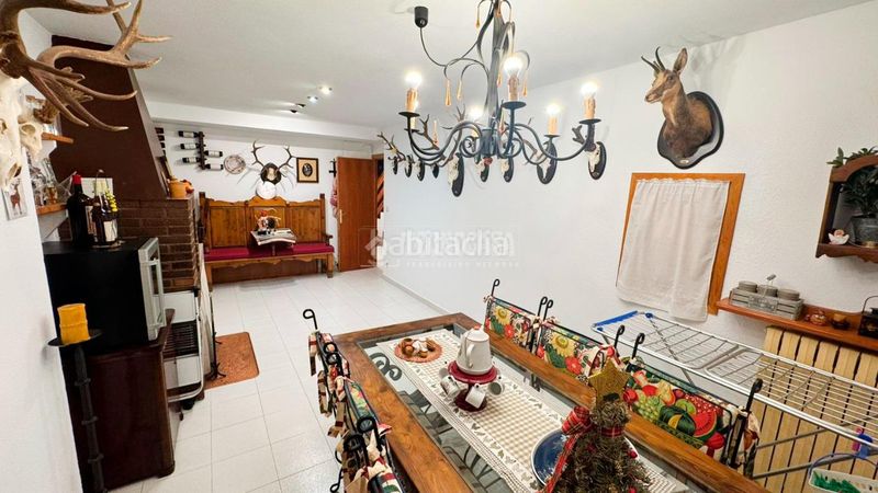 Foto e7d41f1a-4f1b-472f-955d-4c97a49451a4. Casa aparellada amb aparcament piscina a Cartuja Baja Zaragoza