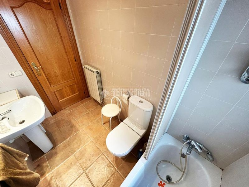 Foto 61c1d52f-71e5-4e7d-a0c0-93bac96b6545. Casa amb calefacció a Osera de Ebro