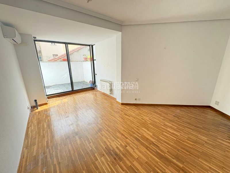 Foto bf904578-5b78-4e5b-ab1a-1cd2940c98e4. Pis amb calefacció a Prosperidad Madrid