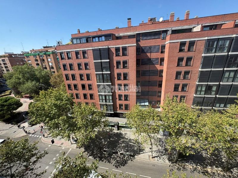 Foto d2b92c85-e772-48d6-8d9d-cfe80693b32c. Pis amb calefacció a Prosperidad Madrid