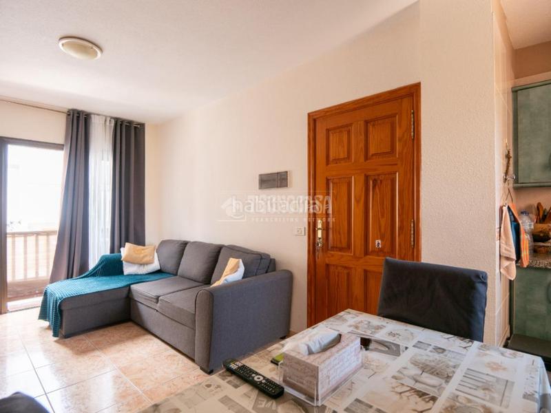 Foto 7deddacd-401b-4727-bc3d-d1880409955e. Piso  en venta en Casco Urbano Adeje